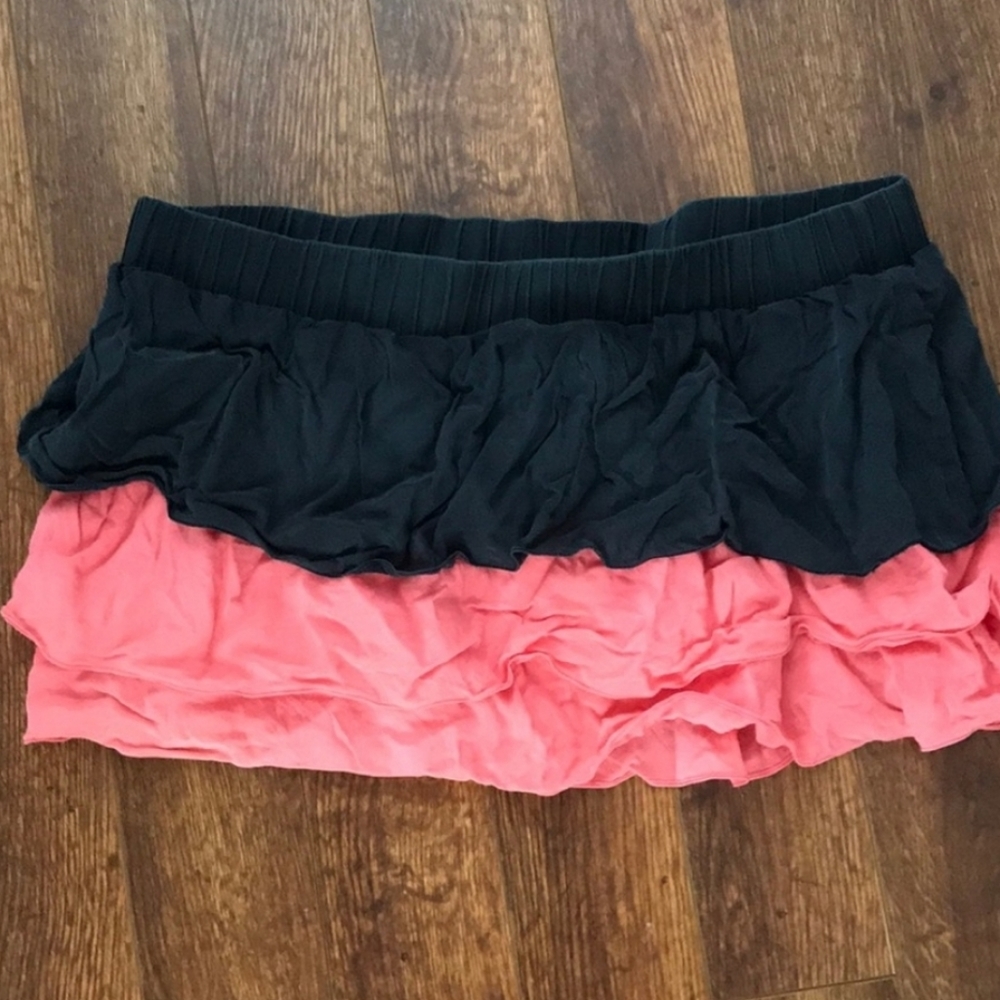 Marc Jacobs Swim Cover Skirt Ruffle Black-Grey & Pink